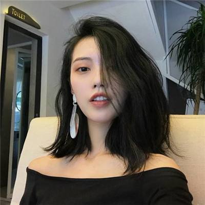 半导体板块下跌 壁仞科技纳入恒生综指获机构看好